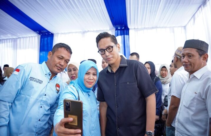 Buka Puasa Bersama Dengan Relawan dan Alumni Sekolah, Rico Waas: Doakan Kami Bekerja Dengan Baik