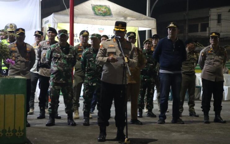  Kapolrestabes Medan Pimpin Apel dan Patroli Gabungan Anti-Tawuran di Medan