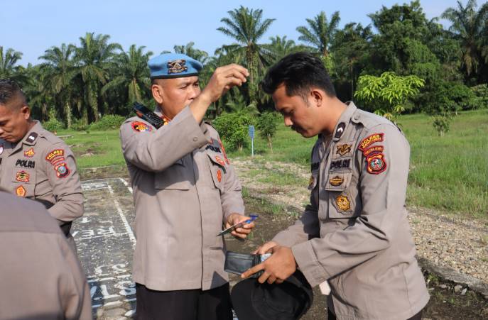 Si Propam Polres Padang Lawas Laksanakan Ops Gaktiblin di Lapangan Mapolres