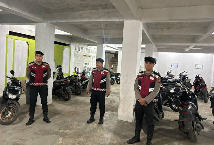 Malam Ke Empat Sholat Tarawih Aman, Masyarakat Senang Polres Pakpak Bharat Lakukan Patroli