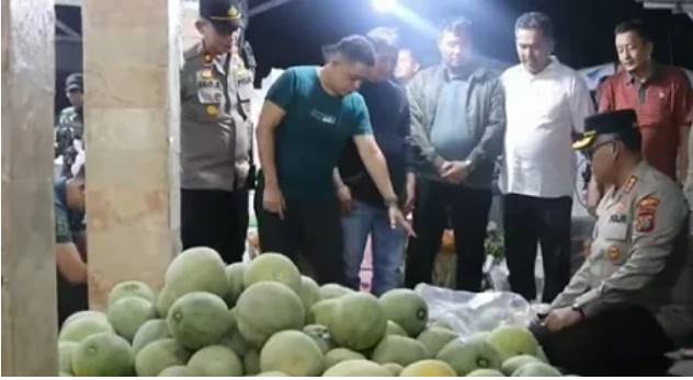  Tengah Malam, Kapolrestabes Medan Cek Harga Sembako di Pasar Induk Lau Cih