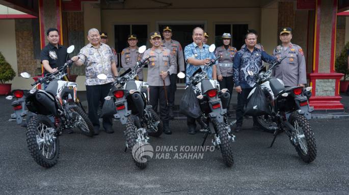  Bupati Serahkan 4 Unit Sepeda Motor ke Polres Asahan