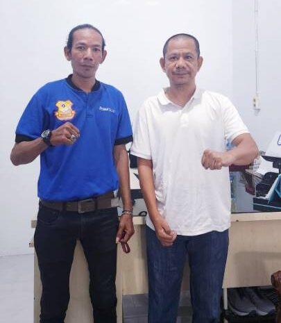  Ramadan Penuh Berkah, Ketua Pewarta Serahkan Sembako di Jumat Barokah