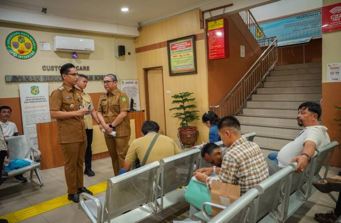  Sidak Disdukcapil, Rico Waas: Petugas Harus Beri Pendampingan Agar Masyarakat Tidak Bingung