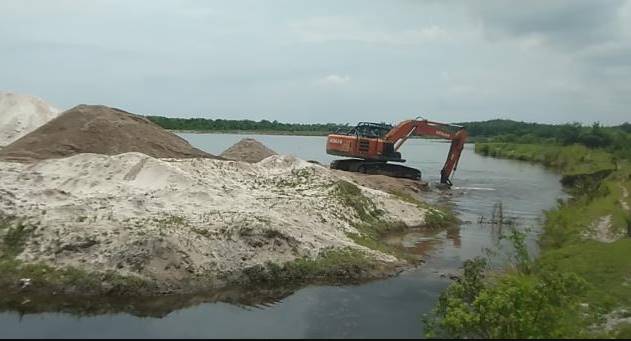  Masyarakat Desak Gubsu Segera Tutup Pertambangan Pasir Kuarsa di Gambus Laut Batubara