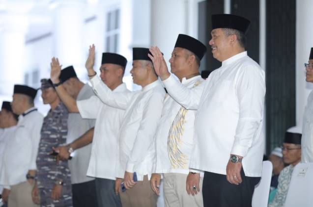  Pemkab Asahan Gelar Buka Puasa Bersama dan Pawai Takbiran Hari Raya Idul Fitri 1446 H