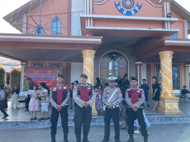 Polres Batubara Pastikan Ibadah Jumat Agung Berjalan Kondusif
