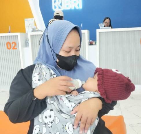  Wabup Rianto dan BRI Kisaran Tangani Balita Hidrosefalus