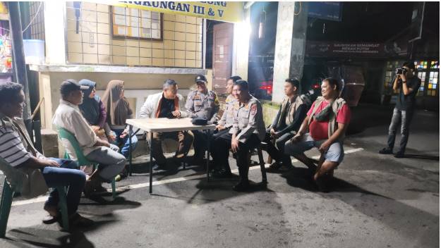  Kapolres Sibolga Sidak Pos Satkamling Ajak Petugas Tingkatkan Kewaspadaan