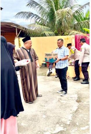  Rutinitas Polres Sergai: Bagikan Kebaikan dalam Momen Jum’at Berkah