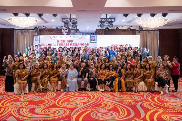  OJK Sumut Resmikan Kick Off Bulan Literasi Keuangan 2025