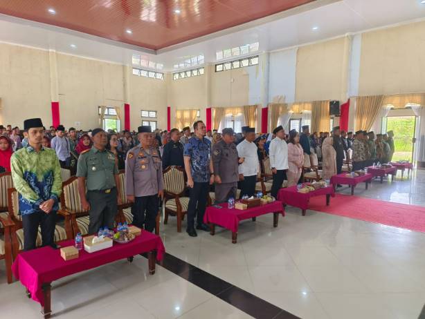  Kapolres Pakpak Bharat dan Forkopimda Hadiri Kegiatan MTQ Ke XXII Tahun 2025 Kabupaten Pakpak Bharat