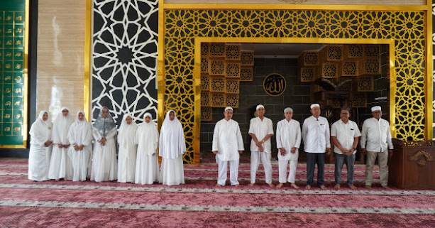  Pelindo Regional 1 Gelar Pelepasan Calon Jamaah Haji Pegawai dan Pensiunan di Masjid Al Munawwarah