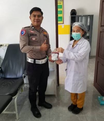  Wujud Keperdulian Kepada Sesama, Personil Polres Pakpak Bharat Lakukan Donor Darah Kepada Pasien RSUD Salak
