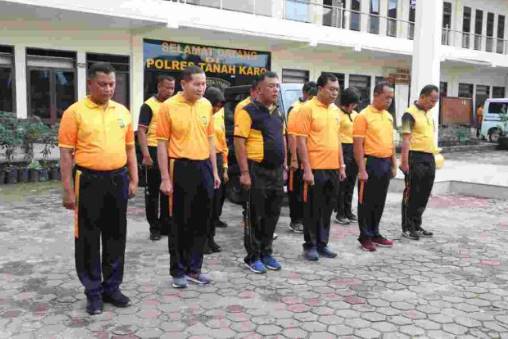  Kapolres Tanah Karo Pimpin Upacara Pembukaan Perlombaan Olahraga Internal Personel