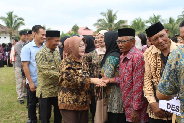  Apel Umum dan Aparatur Desa se-Kecamatan Bumi Raya Tahun 2025 Digelar di Desa Bahonsuai
