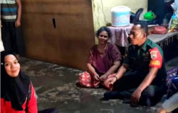  Babinsa Koramil 06/Kota Mediasi Masalah Hak Waris Warga Binaannya