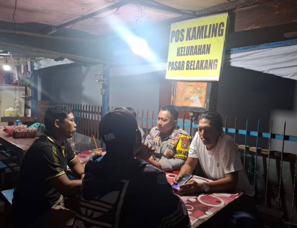  Dalam Rangka KRYD, Bhabinkamtibmas Polres Sibolga Sosialisasi Call Center 110