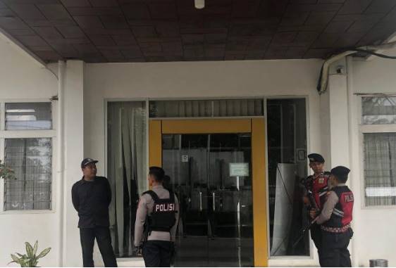  KPK Obrak-Abrik Kantor Dinas PUPR Sumut
