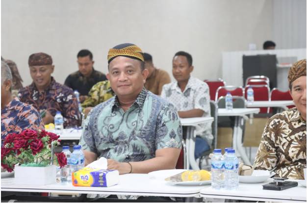  Kapolres dan Forkopimda Batubara Nobar Pagelaran Wayang Kulit