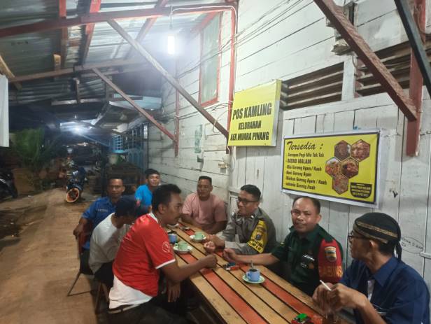  Patroli Pos Satkamling, Bhabinkamtibmas Berikan Pesan Kamtibmas dan Laporkan Ke Call Center 110 Aksi Premanisme