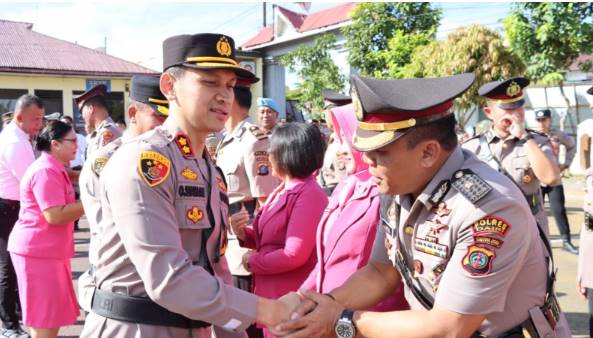  8 Pejabat Utama dan Kapolsek di Polres Dairi Serahterima Jabatan, Ini Daftarnya