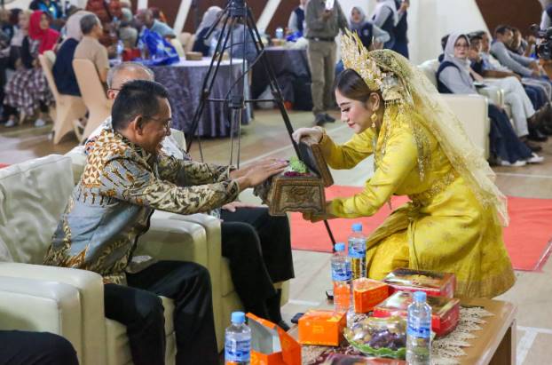  Bangun Kota Medan, Zakiyuddin Harahap Ajak Alumni FE UMA Ambil Peran Strategis