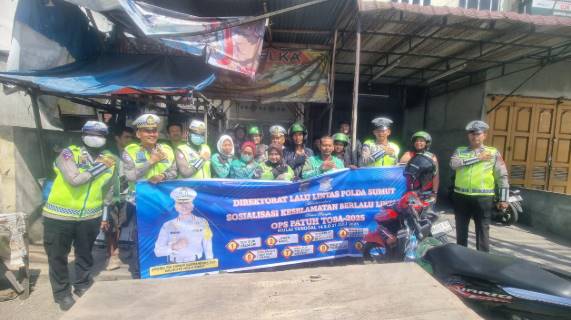  Polda Sumut Ajak Masyarakat Wujudkan Budaya Tertib Berlalu Lintas Lewat Ops Patuh Toba 2025