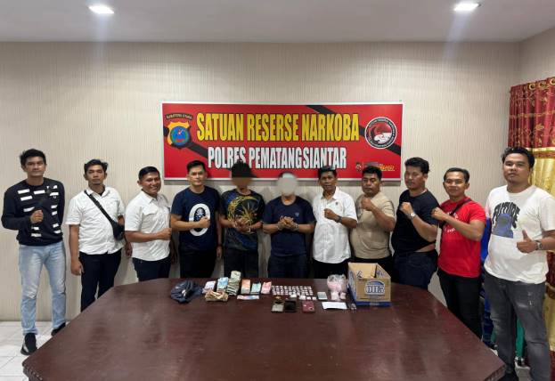 2 Pengedar Sabu di Gang Cumi-Cumi Diamankan Polres Pemarangsiantar Saat Penggrebekan Sarang Narkoba di Tiga Lokasi