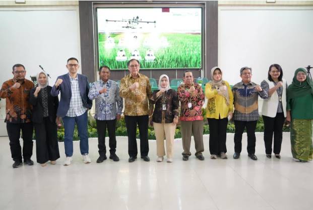  Bupati Sergai Dorong Generasi Muda Berinovasi di Bidang Pertanian