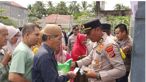  Polres Lhokseumawe Gelar Gerakan Pangan Murah di Empat Titik, 4 Ton Beras Ludes Terjual