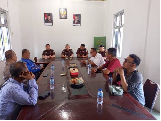  Kajari Asahan Klarifikasi Dugaan Kasi Datun Ancam Habisi Wartawan