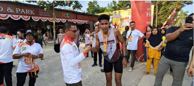  1.400 Peserta Ikuti Fun Run Sunset Kemerdekaan Hut RI Ke-80 di Serdang Bedagai