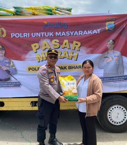  Masyarakat Merasa Terbantu, Polres Pakpak Bharat Sentuh 2 Kecamatan Dalam Rangka Gerakan Pangan Murah