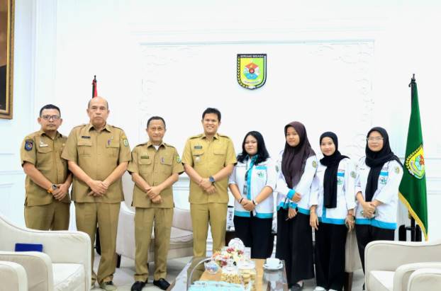  Wabup Sergai Terima Audiensi Media Kreatif Indonesia dan Mahasiswa USU