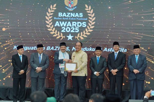  Penguatan Zakat di Asahan Diakui Nasional, Bupati Dianugerahi BAZNAS Awards 2025