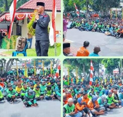  Dansat Brimob Polda Sumut Pimpin Doa Bersama Driver Ojol, Wujud Kepedulian dan Persaudaraan di Mako