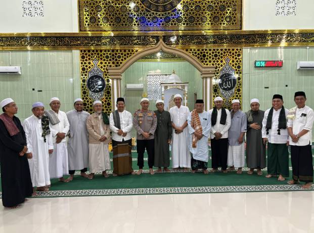  Kapolres Morowali Safari Subuh di Masjid Al Istiqomah, Ajak Warga Bijak Bermedia Sosial