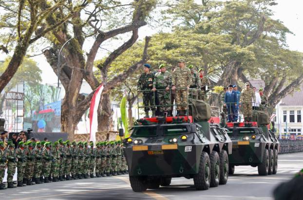  Kapolda Sumut Hadiri Upacara Hut Ke-80 TNI di Lapangan Merdeka Medan