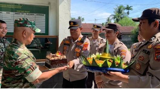  Polsek Kutalimbaru Beri Kejutan di Hut TNI Ke-80