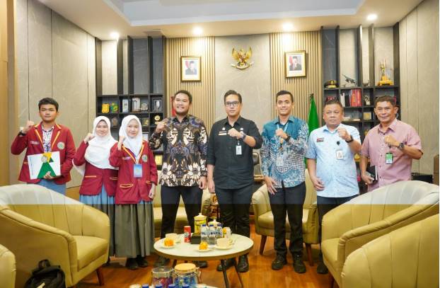  Terima Audiensi Siswa, Rico Waas Nyatakan Dukungan Untuk Namira Talent Competition 4