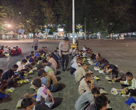  Polres Sibolga Berperan Aktif Sebagai Pelatih di Perkemahan Sabtu-Minggu (Persami)