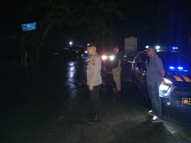  Patroli Mobile Malam Polsek Lima Puluh, Wujudkan Rasa Aman dan Nyaman Bagi Masyarakat