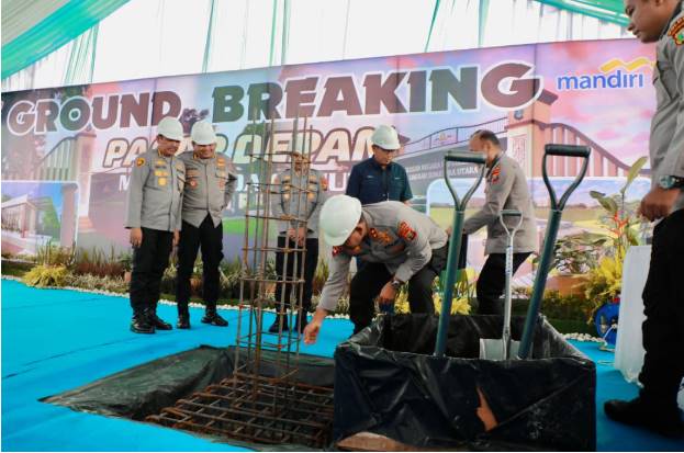  Wujudkan Lingkungan Aman dan Tertata, Kapolda Sumut Resmikan Pembangunan Pagar Depan Mapolda