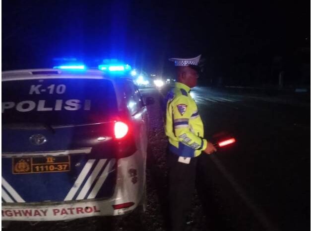 Polres Batubara Gelar Patroli Blue Light Antisipasi Gangguan Kamseltibcarlantas di Malam Hari