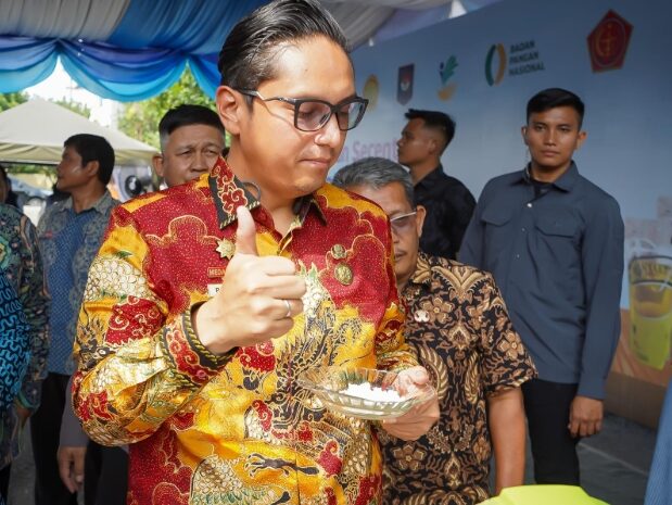  Rico Waas: Bantuan Pangan Tegaskan Kehadiran Pemerintah