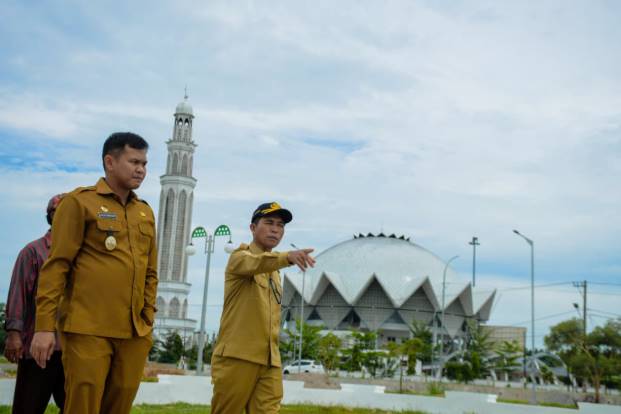  Wabup Adlin Tinjau Pembangunan Alun-Alun Sergai, Target Rampung Akhir Tahun