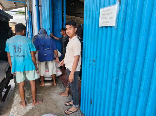  Polres Batubara Lanjutkan Pengiriman Jagung ke Bulog Asahan, Capai 182,683 Ton