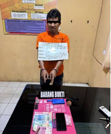  Pengedar Sabu ini Pasang Wajah Sedih Saat Ditangkap