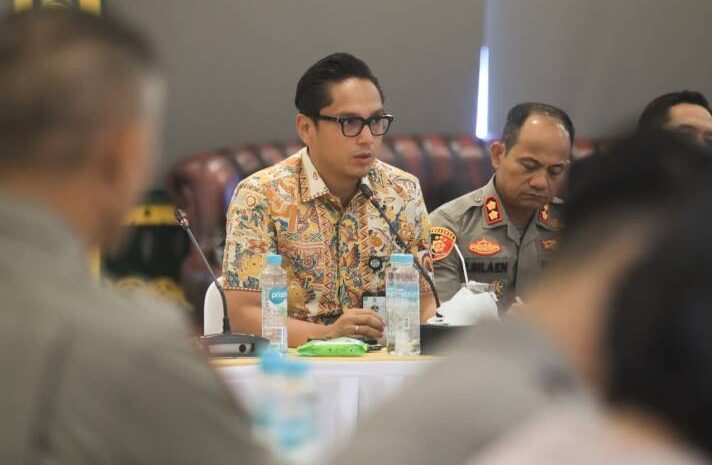  Bersama Forkopimda, Wali Kota Medan Bahas Mitigasi Resiko Bencana Hidrometeorologi dan Pengamanan Nataru